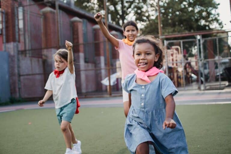The Best Way to Teach Left-Handed Children to Write: A Complete Parent's Guide